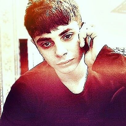  11913714  Parvizik, 32 ,    