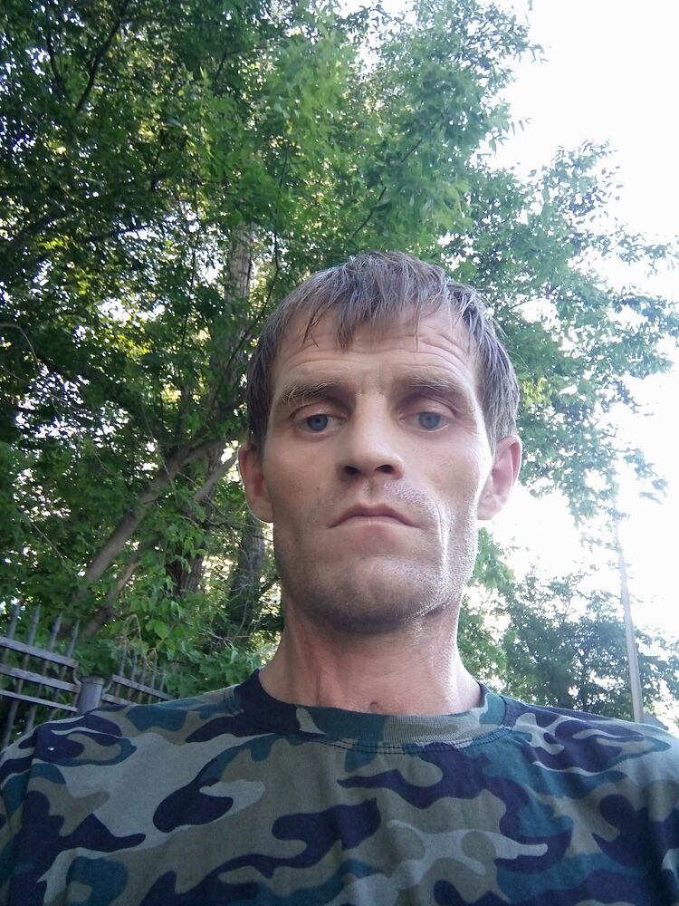  -,   , 44 ,  