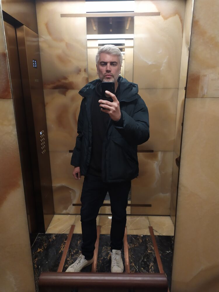  ,   Pavel, 43 ,   ,   