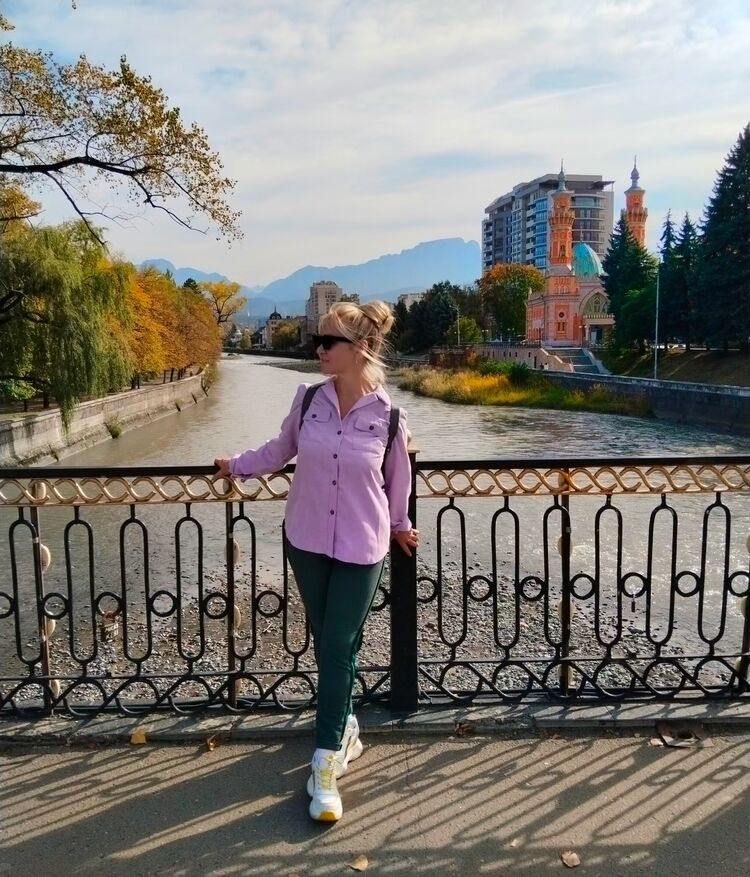  47404694  Svetlana, 44 ,    