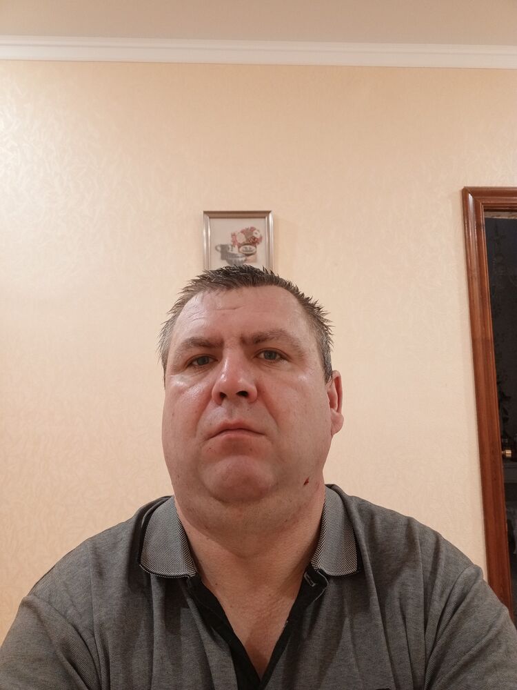 52807404  , 42 ,    