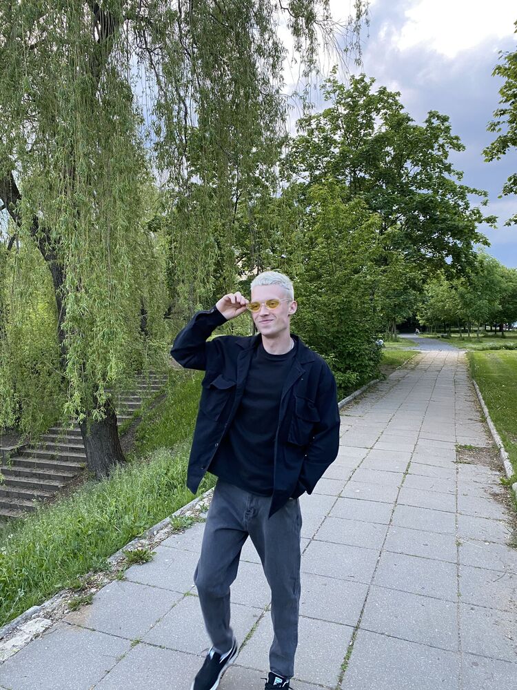  ,   , 24 ,   ,   