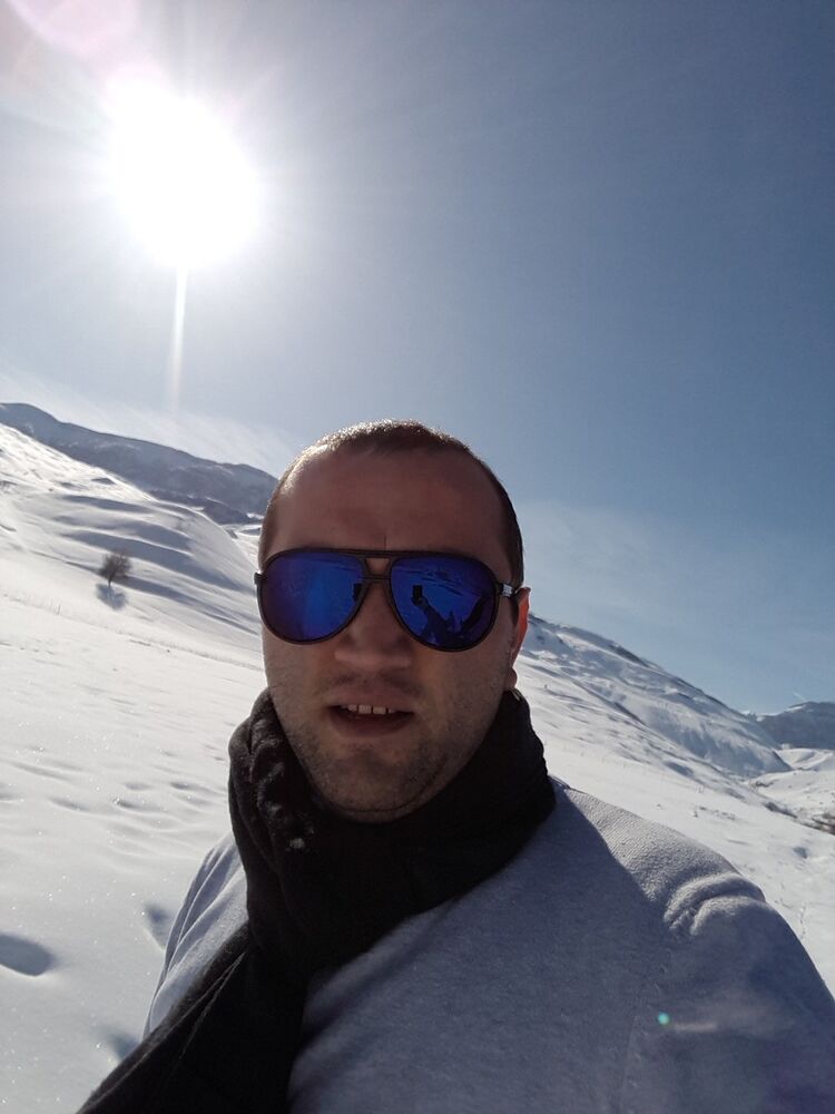  ,   Fuad, 40 ,   ,   , c 