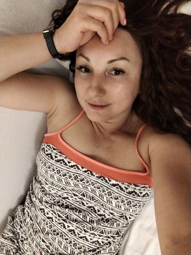  ,   Kiss, 40 ,     , c 