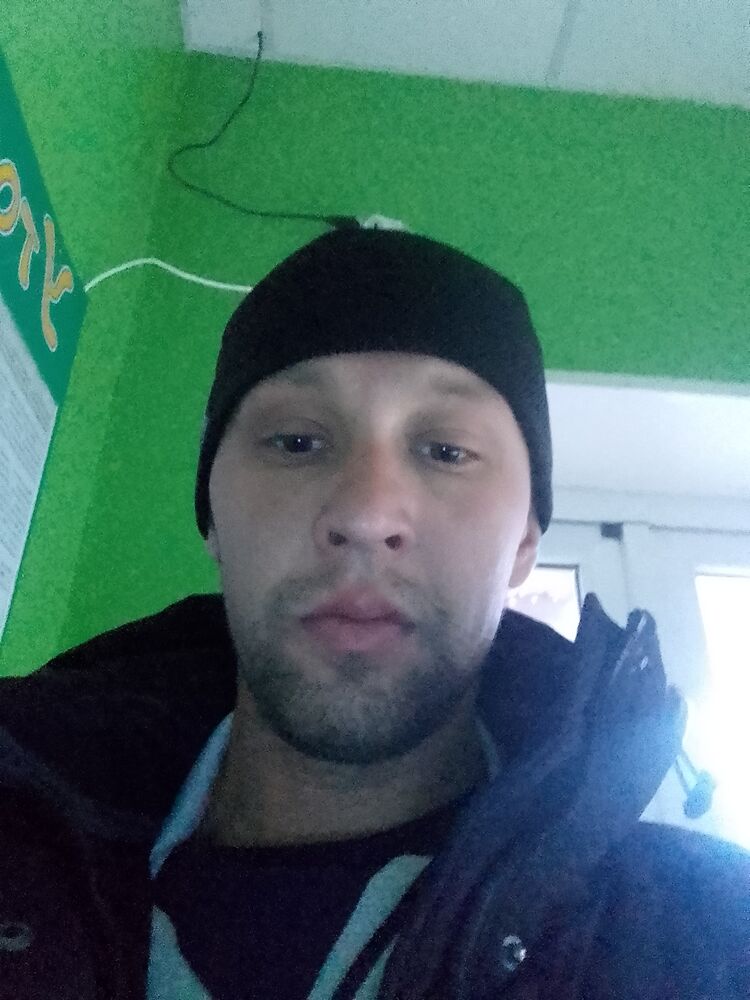  ,   Andrei, 35 ,   ,   , c 