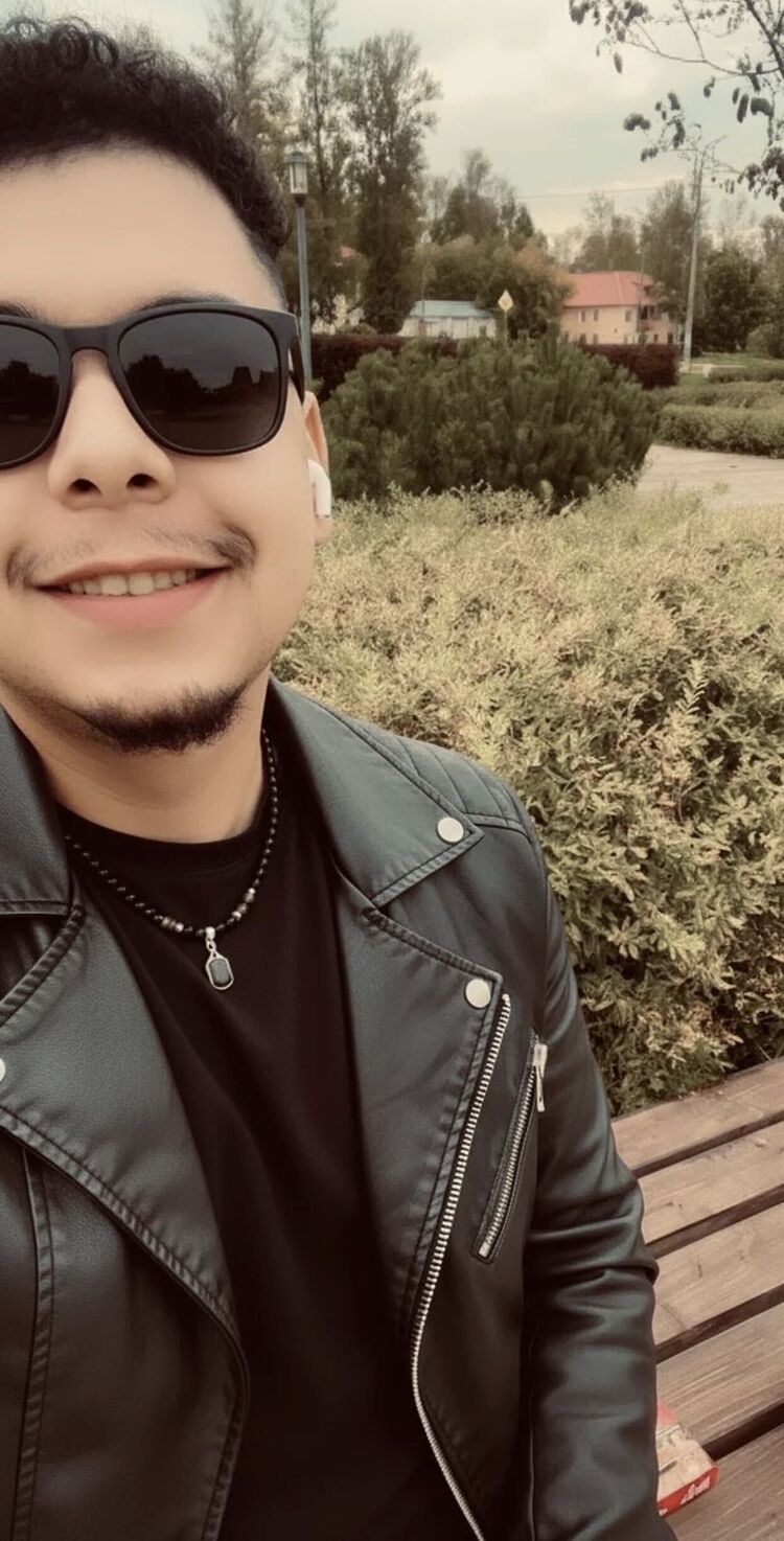  54435794  Karim, 30 ,    -