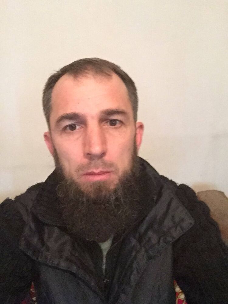  43670074  Ryslan, 47 ,    