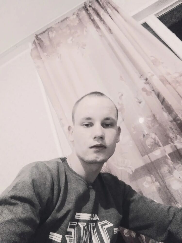  ,   Maxim, 26 ,   ,   , c , 