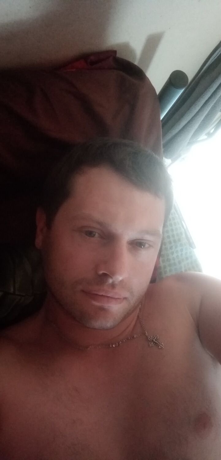  42816754  Nikolay, 37 ,    