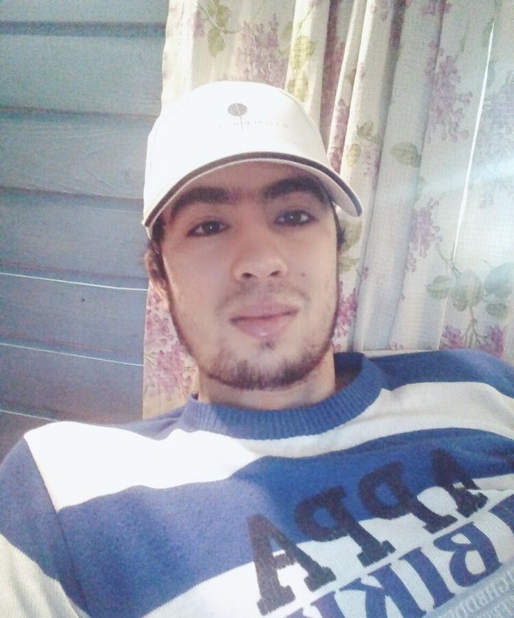  -,   Farruh, 32 ,   ,   , c 