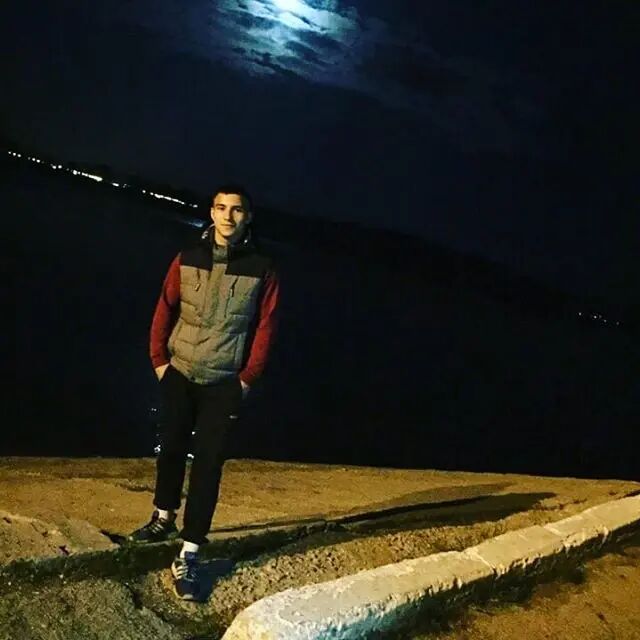  35728994  , 25 ,    
