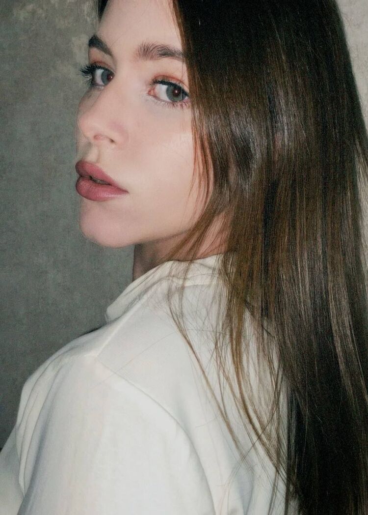  49728174  , 23 ,    