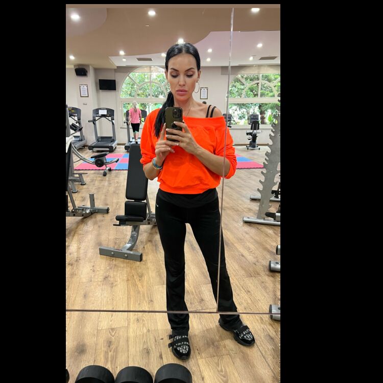  ,   Anna, 45 ,   ,   , c , 