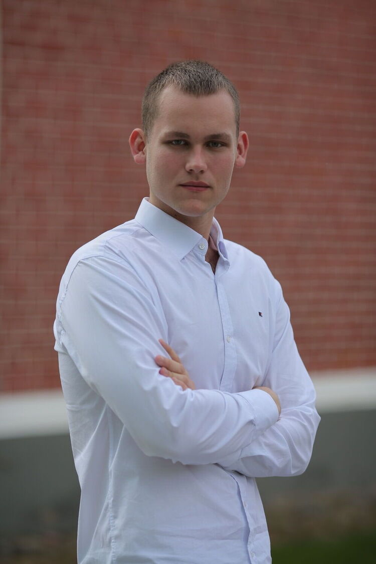  ,   Gleb, 18 ,   ,   