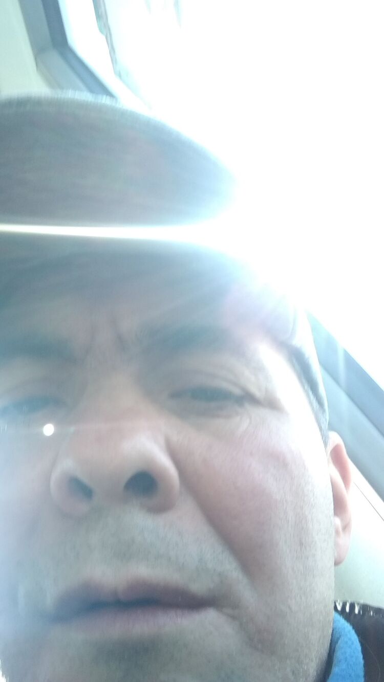  45241704  Alex, 48 ,    