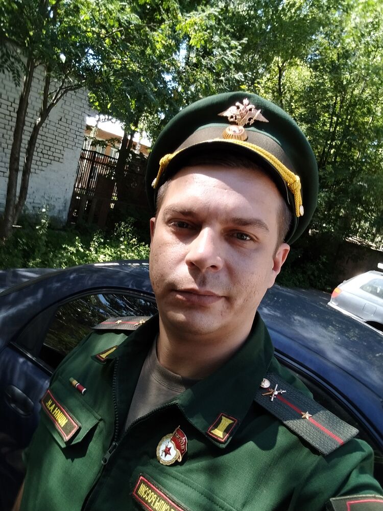  -,   Alexander, 31 ,   ,   