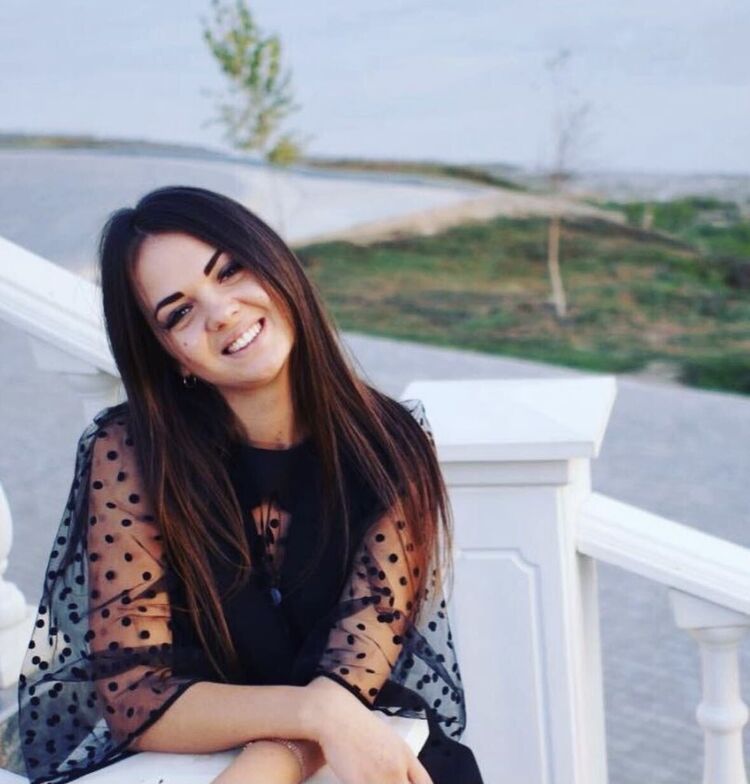  ,   Elena, 28 ,     , c 