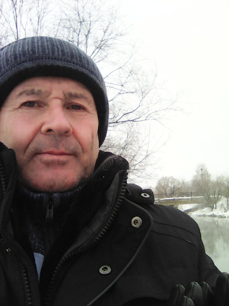  7073734  Gennadiy, 71 ,    