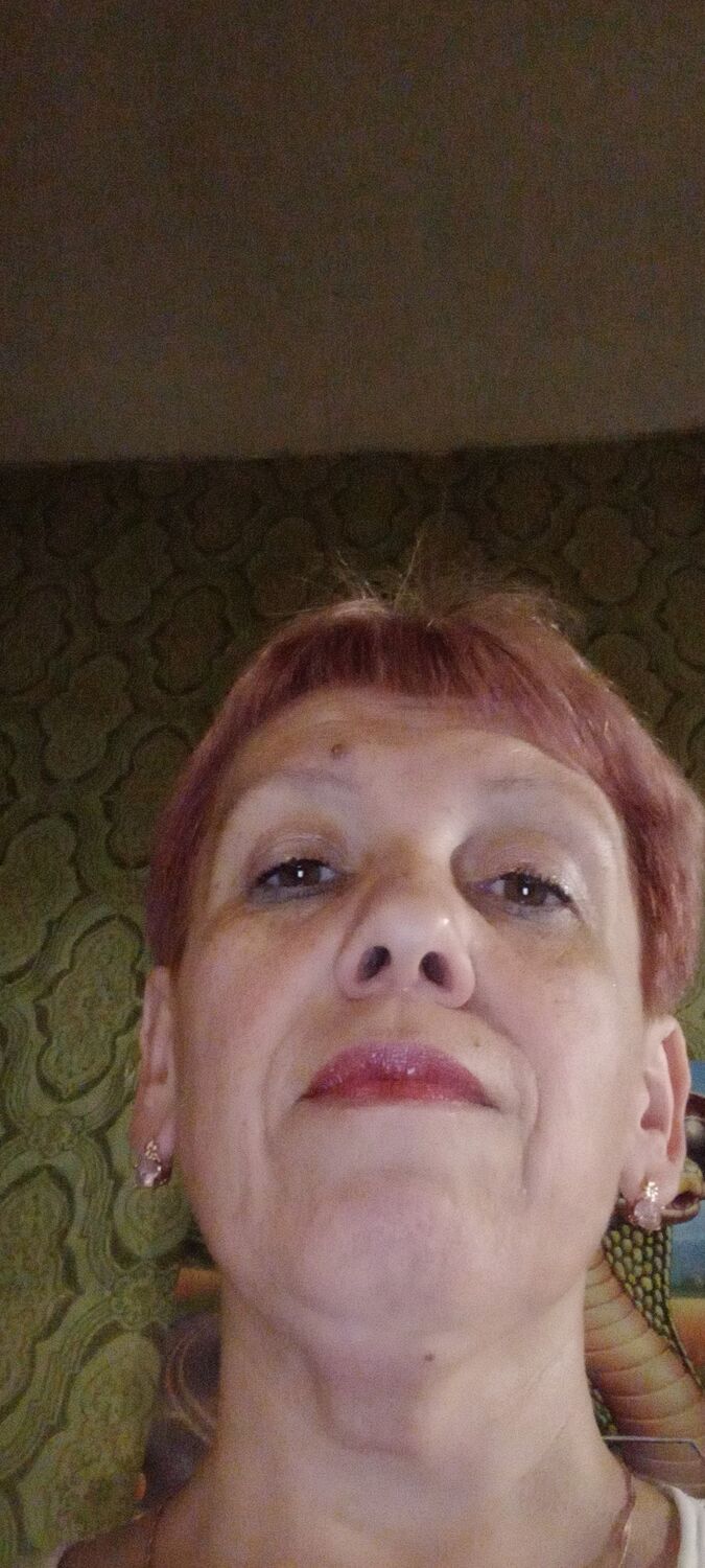  52117854  Olga, 47 ,    