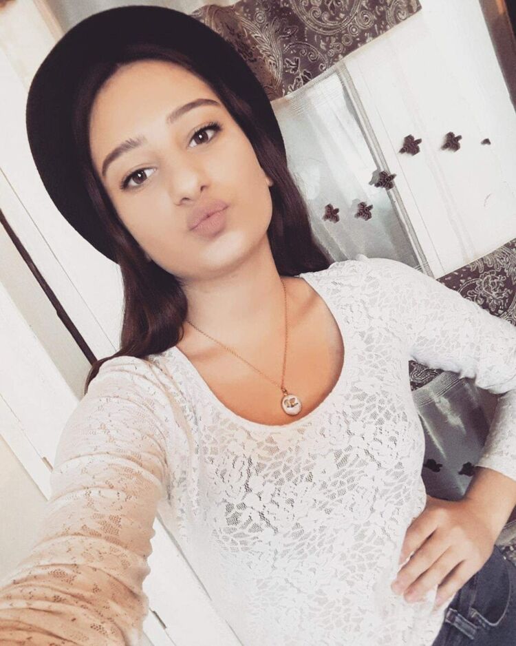  27748664  , 23 ,    