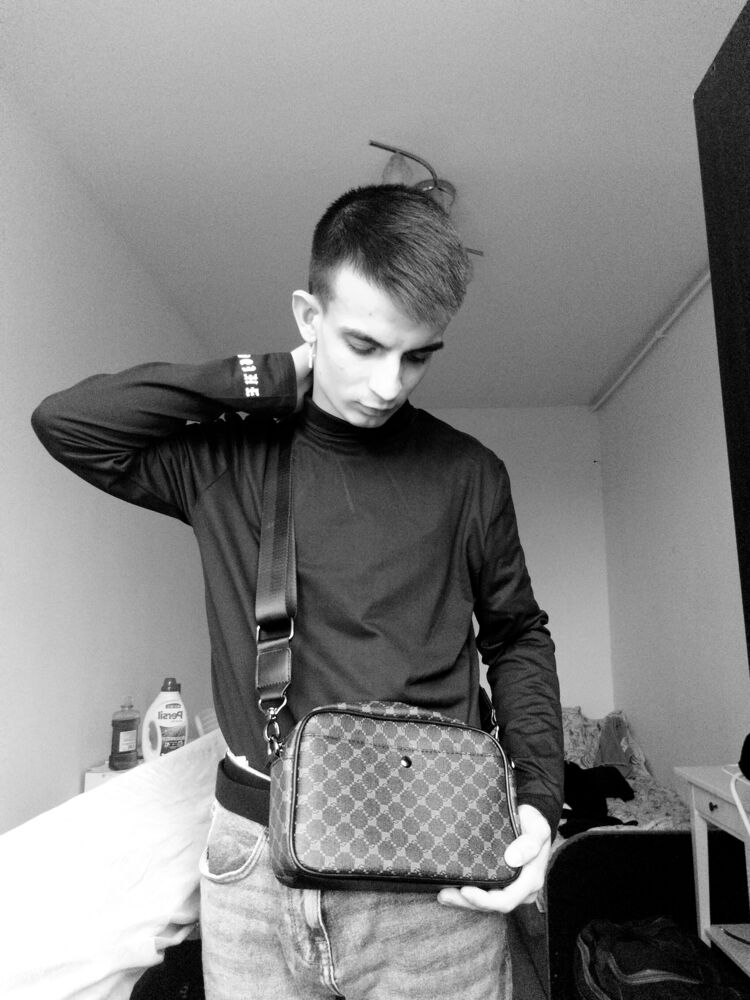  Blonie,   , 21 ,     , c , 