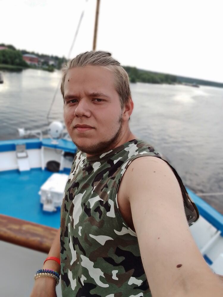  -,   Dima, 22 ,   ,   , c 
