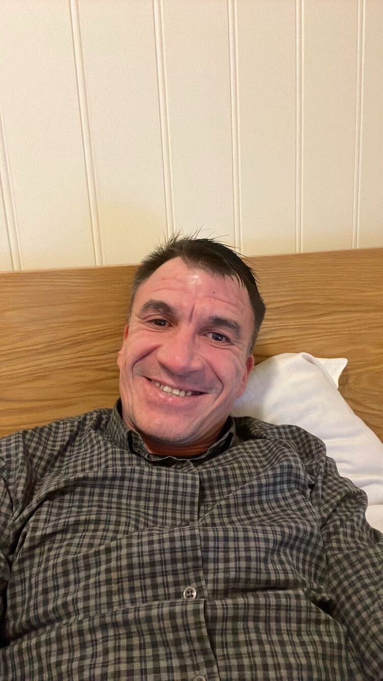  ,   Sergejus, 36 ,   ,   