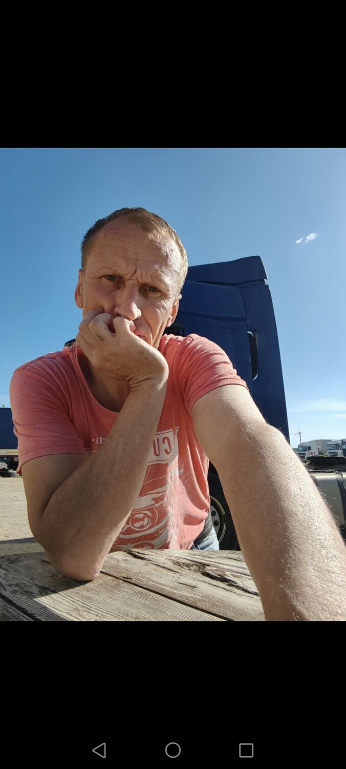  ,   Anatoliy, 45 ,   ,   , c , 