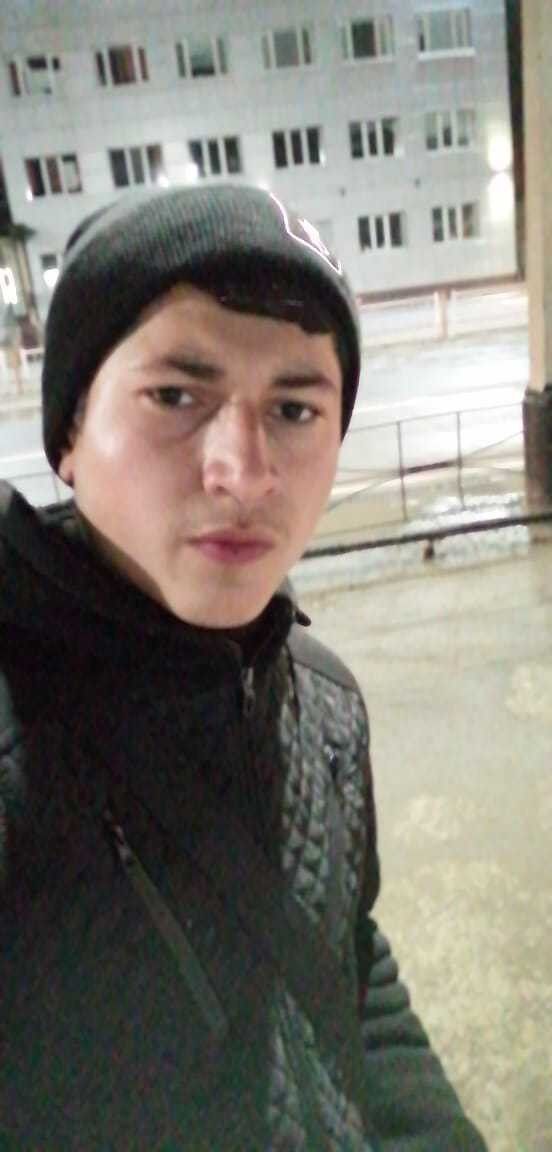  17651684  Arsen, 44 ,    