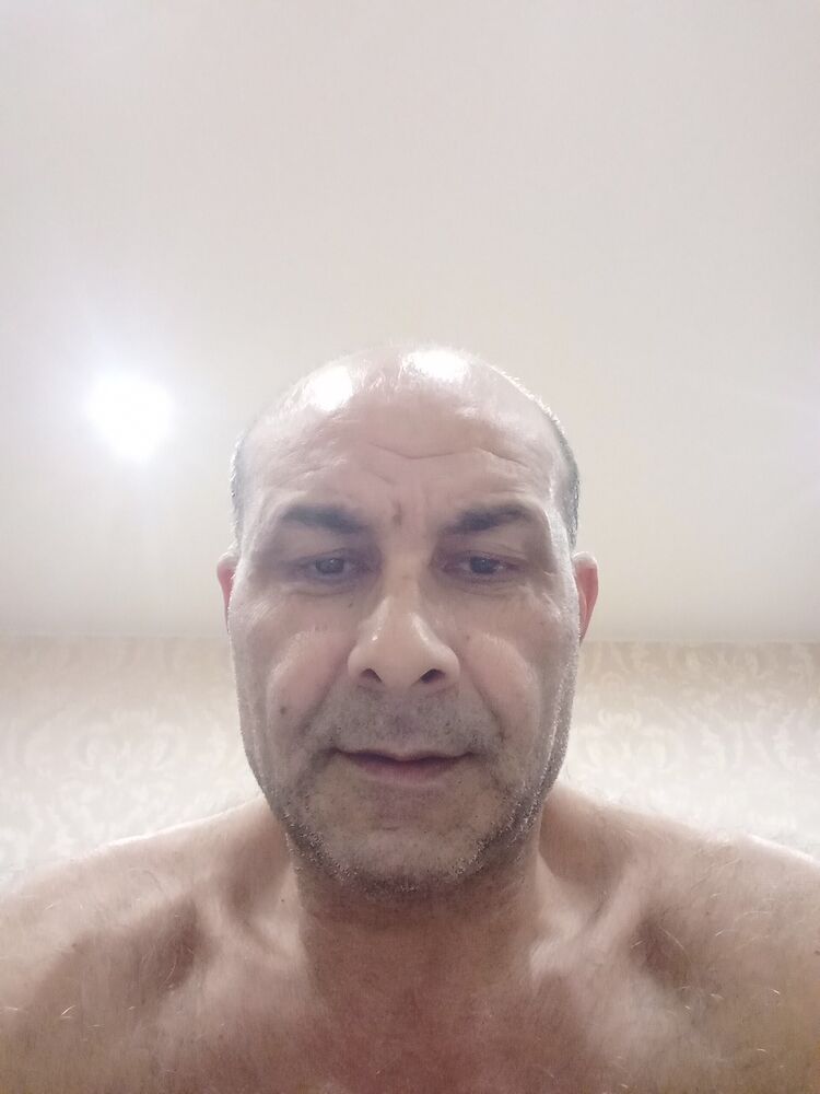  48714794  , 52 ,    