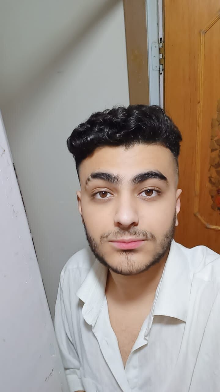  27717174  Mehrad, 23 ,    