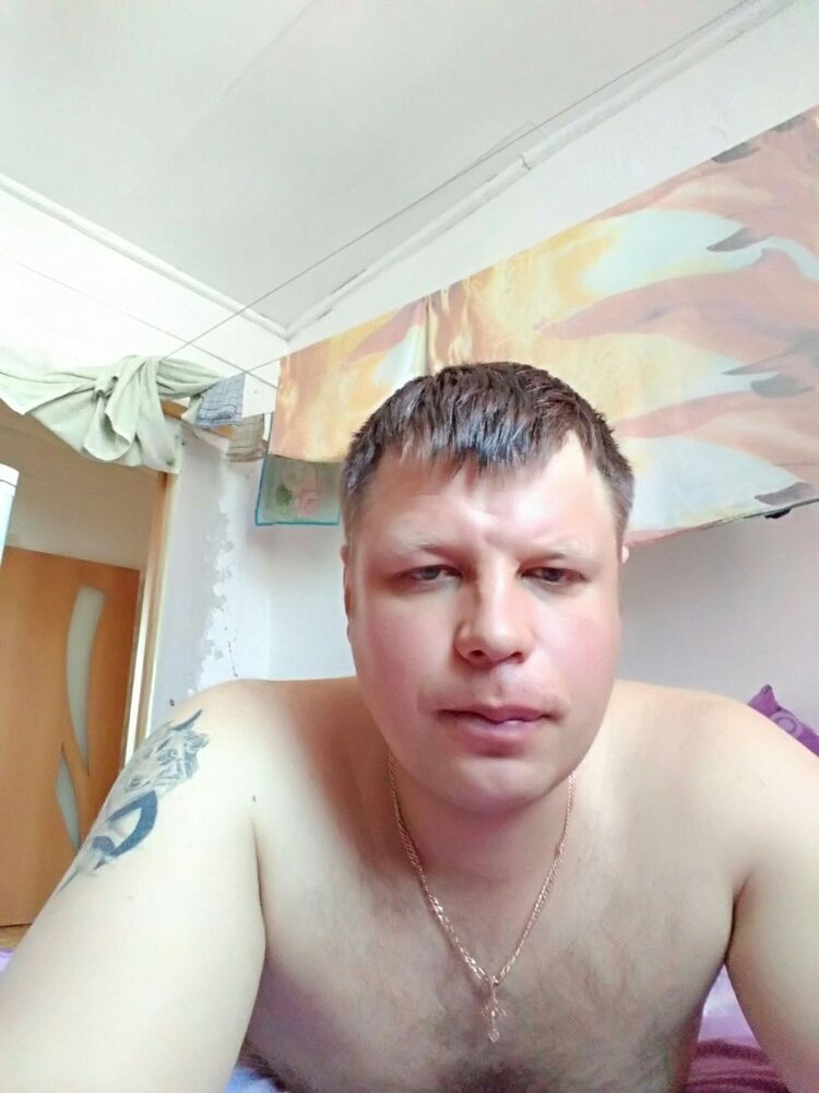  9095494  , 42 ,    