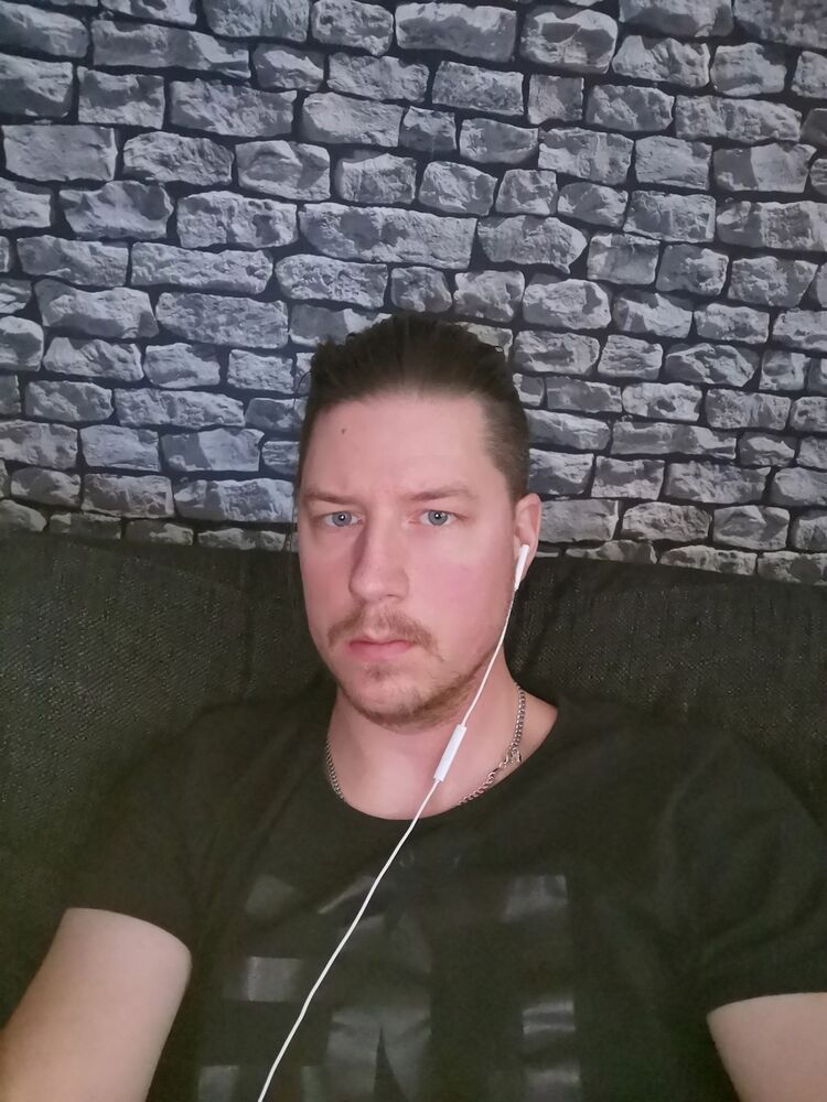  ,   English, 37 ,   ,   , c 