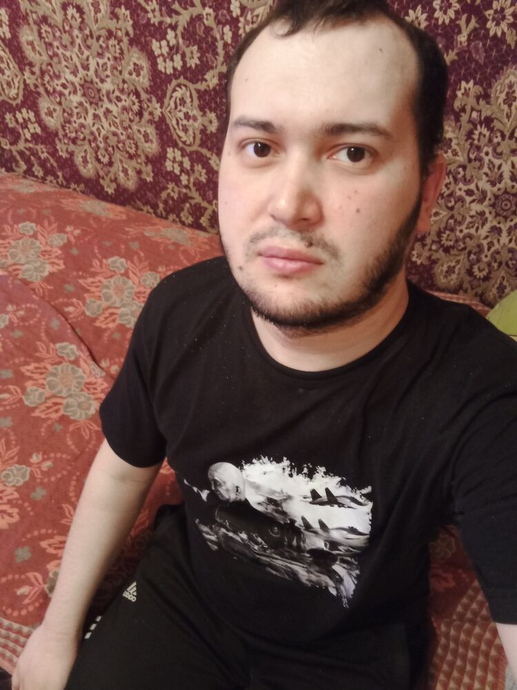  35273534  Den, 33 ,    