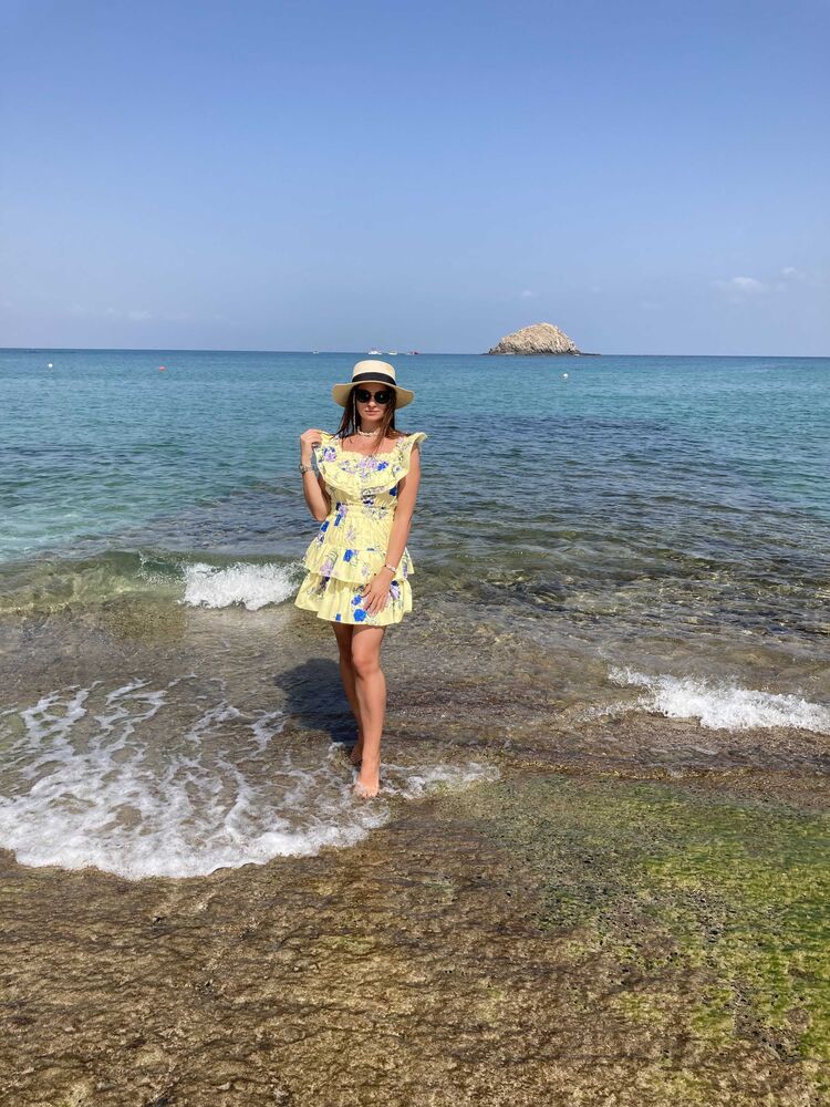  ,   Yulia, 34 ,   ,   