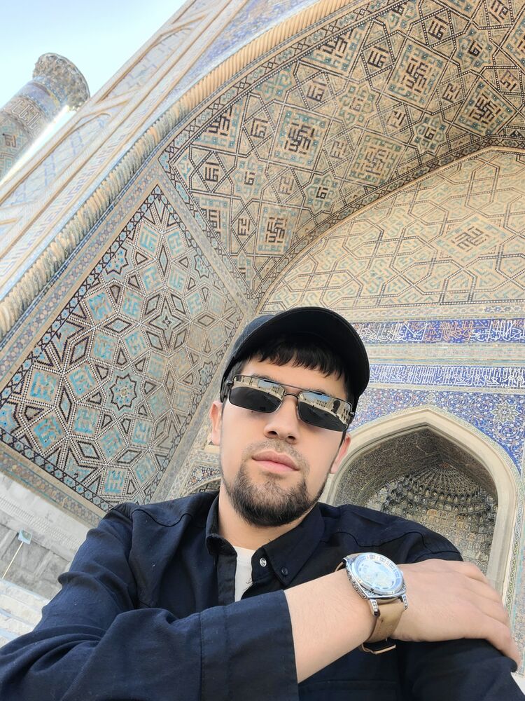  ,   Amir, 27 ,     