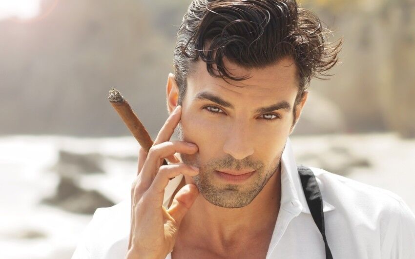  5883784  Daniel, 41 ,    