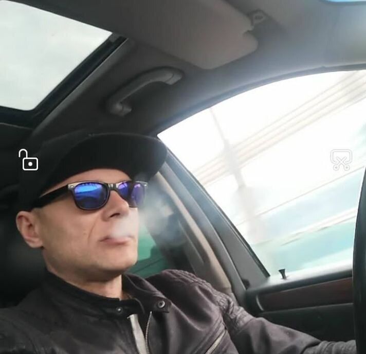  ,   Alex, 45 ,   ,   