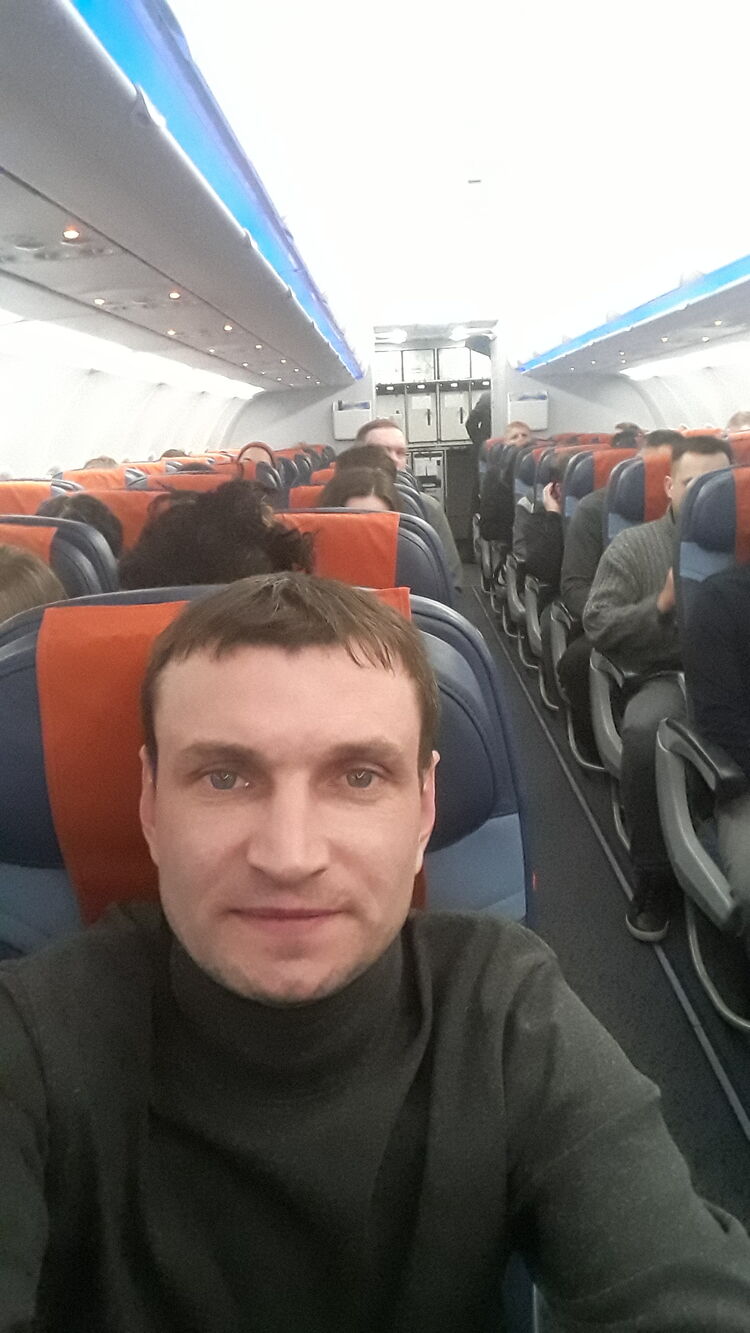  40564844  Artem, 34 ,    