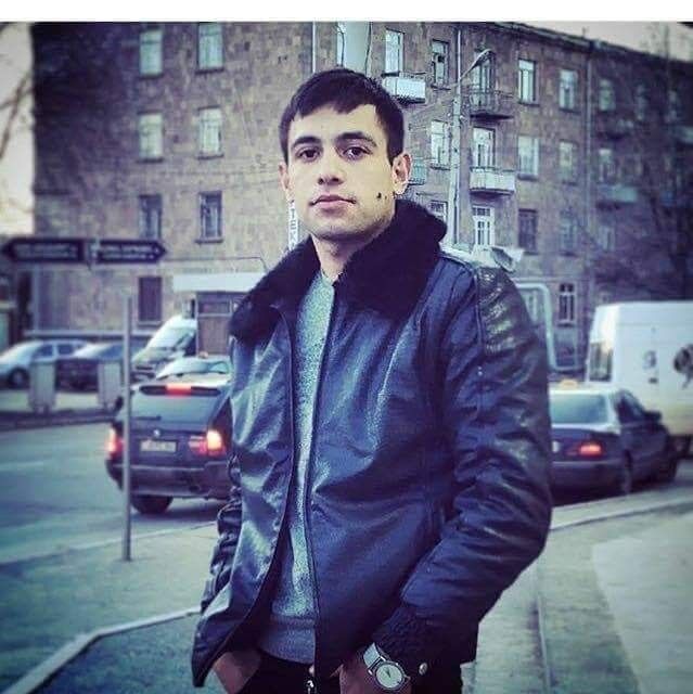  ,   Narek, 27 ,   ,   , c 