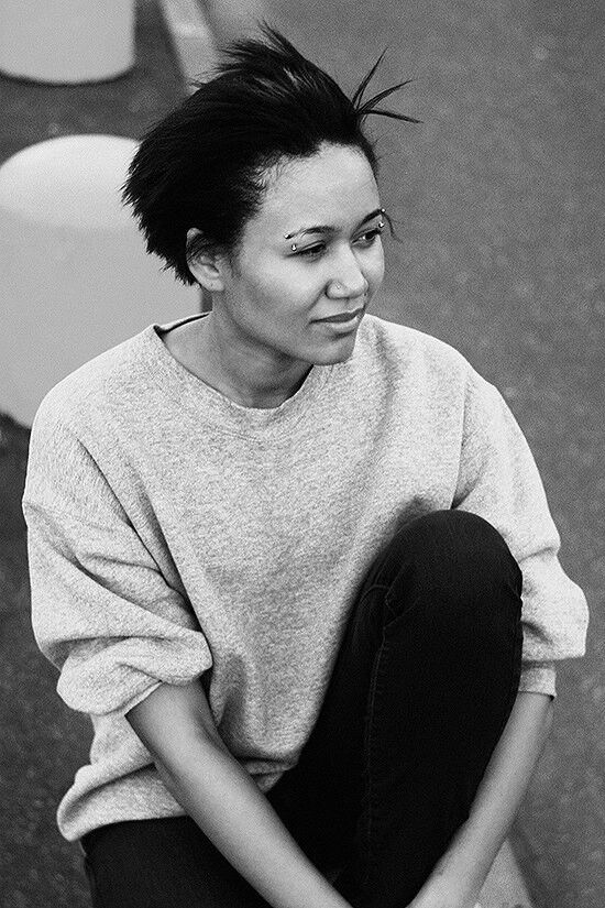  9920794  , 35 ,    -