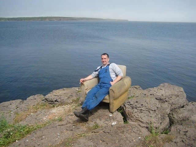  12027084  aksim, 46 ,    