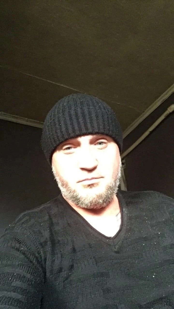  44696324  , 46 ,    -