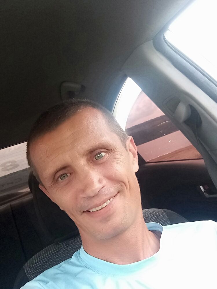  28213394  , 44 ,    