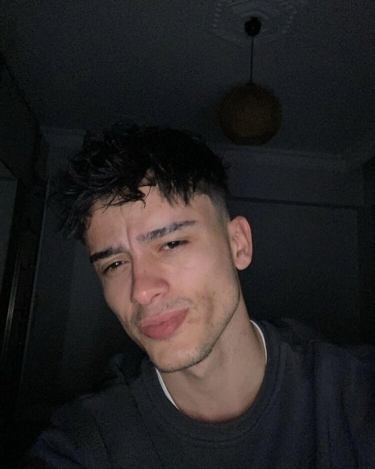  48216004  , 22 ,    