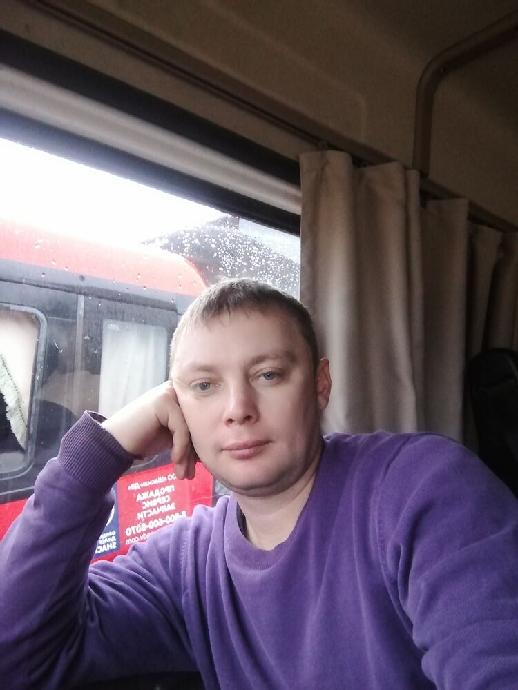  ,   Maks, 39 ,   ,   