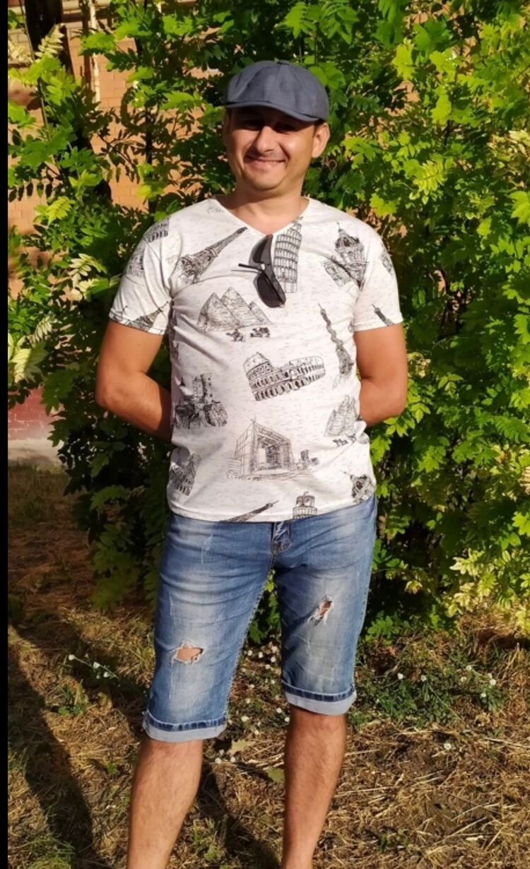  ,   Mark, 39 ,   ,   , 