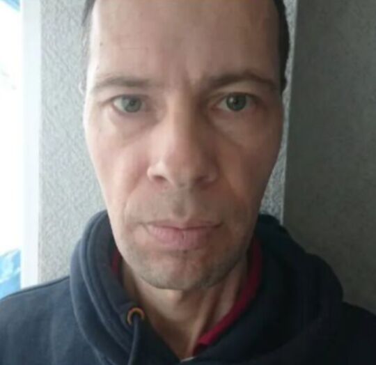  46018664  , 24 ,    
