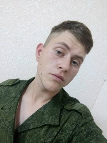  54529204  Daniil, 22 ,    