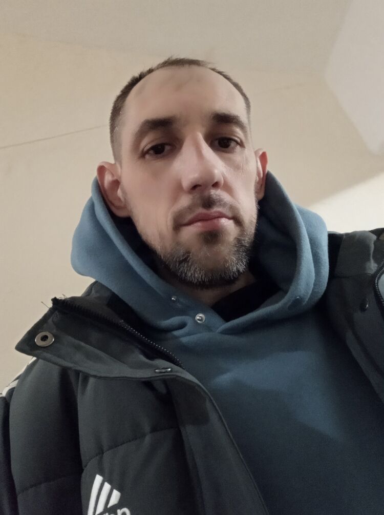  49425614  , 41 ,    